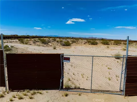 424 Ducor Ave, Landers, CA 92285 photo 19