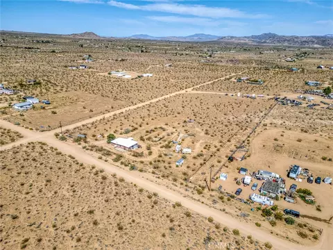 View/Area - 2121 Cambria, Landers, CA 92285 photo 14 of 17