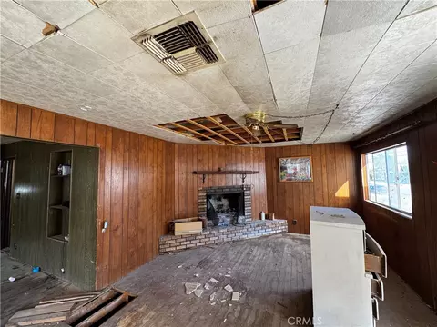 Living - 508 Bazoobuth, Needles, CA 92363 photo 2 of 2