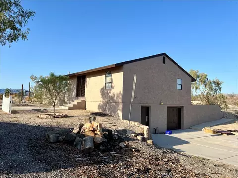 Exterior - 99 Zoe Ln, Needles, CA 92363 photo 3 of 8