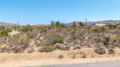 58323 Lisbon Dr, Yucca Valley, CA 92284
