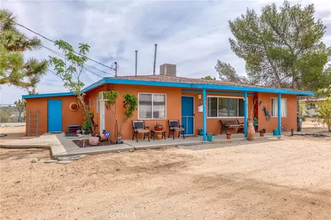 Exterior - 7625 Joshua Vw, Yucca Valley, CA 92284 photo 2 of 9