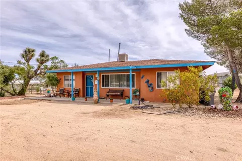 Exterior - 7625 Joshua Vw, Yucca Valley, CA 92284 photo 4 of 9