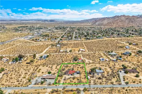 View/Area - 6685 Sunnyhill Rd, Joshua Tree, CA 92252 photo 5 of 8