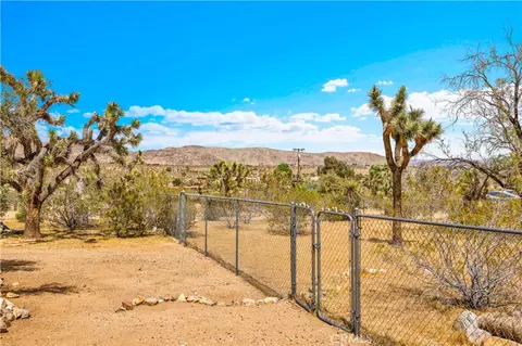 Exterior - 6685 Sunnyhill Rd, Joshua Tree, CA 92252 photo 13 of 18