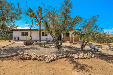 Exterior - 6685 Sunnyhill Rd, Joshua Tree, CA 92252 photo 11 of 18