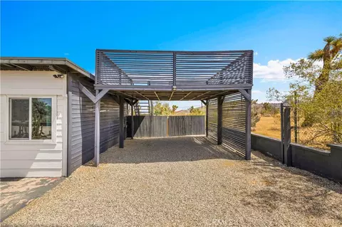 Exterior - 6685 Sunnyhill Rd, Joshua Tree, CA 92252 photo 4 of 18