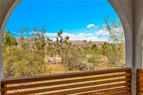 Exterior - 6685 Sunnyhill Rd, Joshua Tree, CA 92252 photo 6 of 18