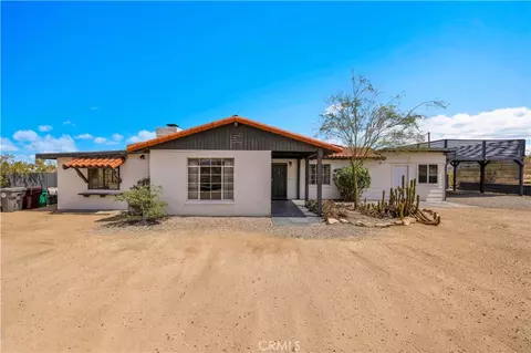 6685 Sunnyhill Rd, Joshua Tree, CA 92252