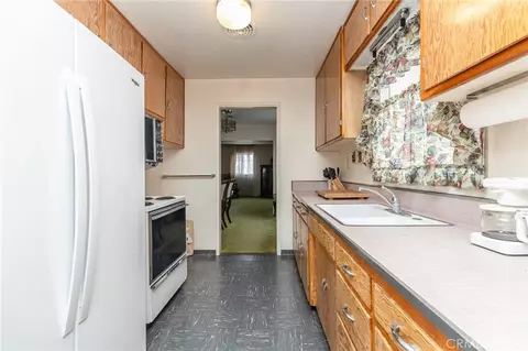 Kitchen - 630 Acoma St, Needles, CA 92363 photo 2 of 6