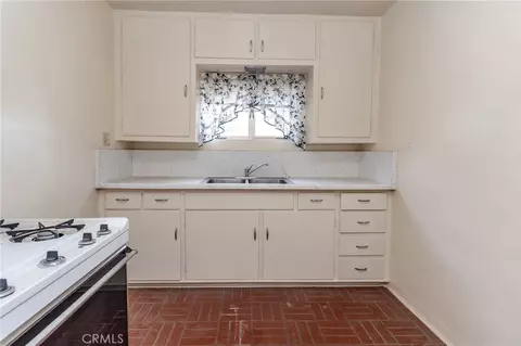 Kitchen - 630 Acoma St, Needles, CA 92363 photo 6 of 6