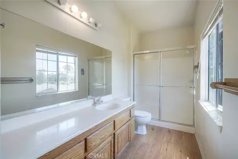 Bath - 724 Barsby, Vista, CA 92084 photo 2 of 4
