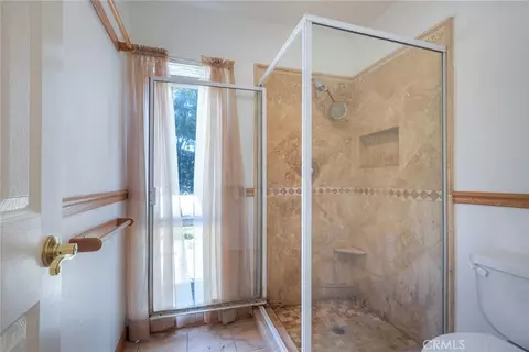 Bath - 724 Barsby, Vista, CA 92084 photo 1 of 4