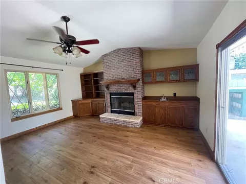 Living - 724 Barsby, Vista, CA 92084 photo 2 of 5