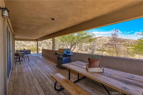 Exterior - 2858 N Sage Ave, Landers, CA 92285 photo 9 of 17