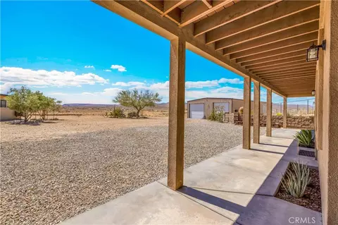 Exterior - 2858 N Sage Ave, Landers, CA 92285 photo 5 of 17