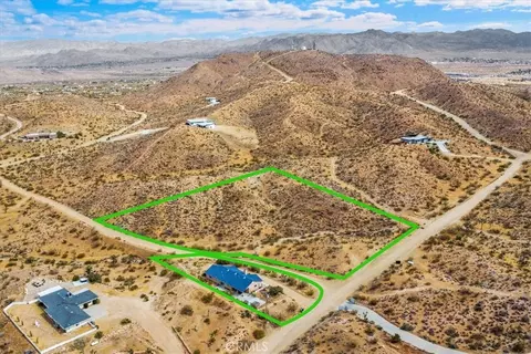 View/Area - 5099 Balsa Ave, Yucca Valley, CA 92284 photo 10 of 10