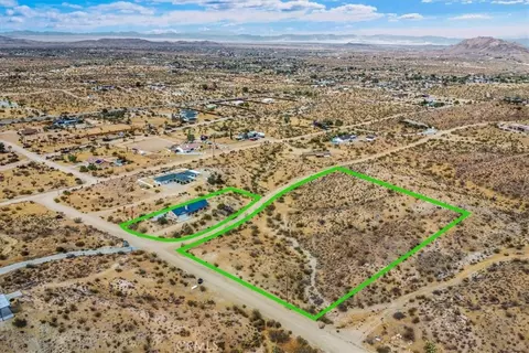 View/Area - 5099 Balsa Ave, Yucca Valley, CA 92284 photo 9 of 10