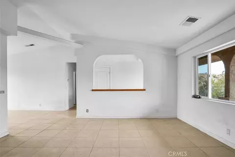 Living - 5099 Balsa Ave, Yucca Valley, CA 92284 photo 1 of 3