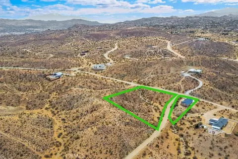 View/Area - 5099 Balsa Ave, Yucca Valley, CA 92284 photo 7 of 10