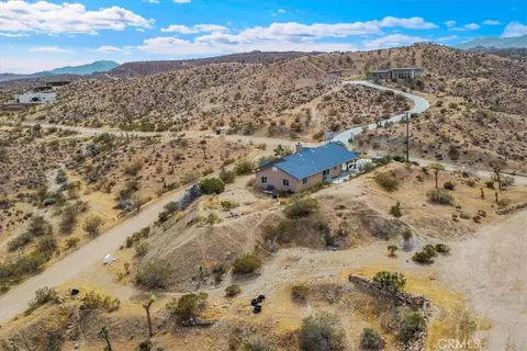 View/Area - 5099 Balsa Ave, Yucca Valley, CA 92284 photo 3 of 10