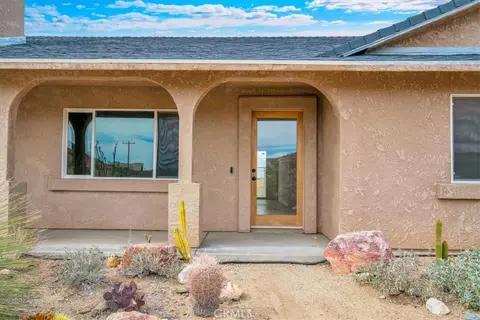 Exterior - 5099 Balsa Ave, Yucca Valley, CA 92284 photo 7 of 7