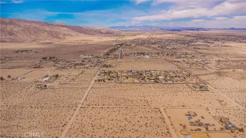 3112 Sullivan Rd, Twentynine Palms, CA 92277