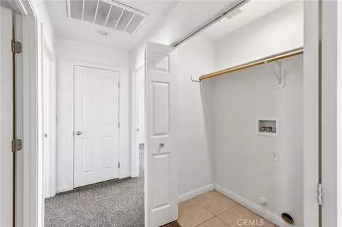 Entry Way - 58285 Caliente, Yucca Valley, CA 92284 photo 2 of 2