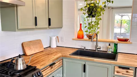Kitchen - 74885 Serrano Dr, Twentynine Palms, CA 92277 photo 2 of 2
