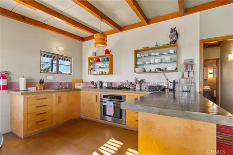 Kitchen - 63773 Hollinger, Joshua Tree, CA 92252 photo 2 of 3