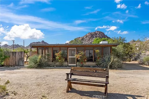 Exterior - 63773 Hollinger, Joshua Tree, CA 92252 photo 6 of 26