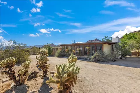 Exterior - 63773 Hollinger, Joshua Tree, CA 92252 photo 3 of 26