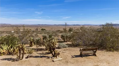 Exterior - 63773 Hollinger, Joshua Tree, CA 92252 photo 8 of 26