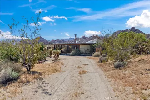 Exterior - 63773 Hollinger, Joshua Tree, CA 92252 photo 2 of 26