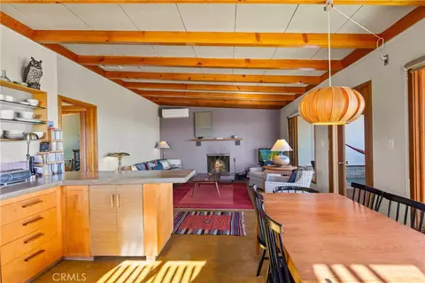 Dining - 63773 Hollinger, Joshua Tree, CA 92252 photo 2 of 2
