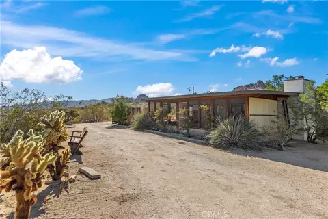 Exterior - 63773 Hollinger, Joshua Tree, CA 92252 photo 16 of 26