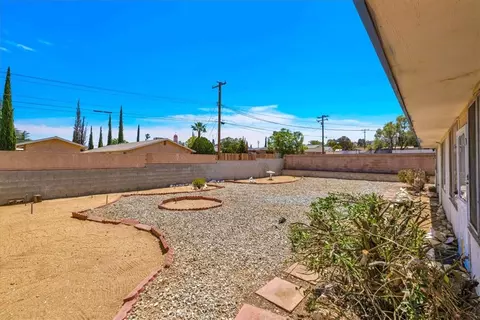 Exterior - 7461 Cibola, Yucca Valley, CA 92284 photo 4 of 8