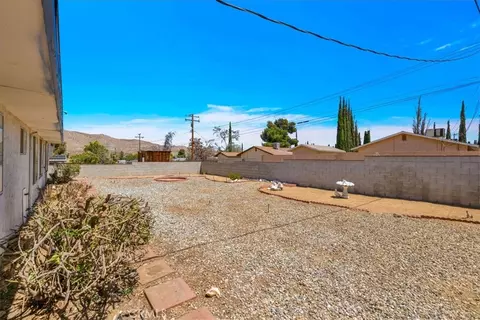 Exterior - 7461 Cibola, Yucca Valley, CA 92284 photo 8 of 8