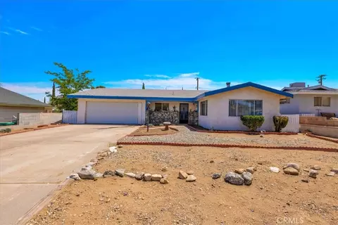 Exterior - 7461 Cibola, Yucca Valley, CA 92284 photo 1 of 8