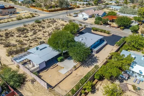 View/Area - 61833 Alta Mesa, Joshua Tree, CA 92252 photo 3 of 9