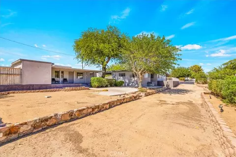 Exterior - 61833 Alta Mesa, Joshua Tree, CA 92252 photo 11 of 14