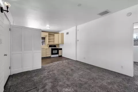Living - 61833 Alta Mesa, Joshua Tree, CA 92252 photo 5 of 6