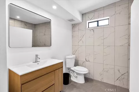 Bath - 61833 Alta Mesa, Joshua Tree, CA 92252 photo 1 of 5