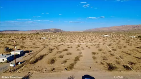 5768 La Ferney, Joshua Tree, CA 92252