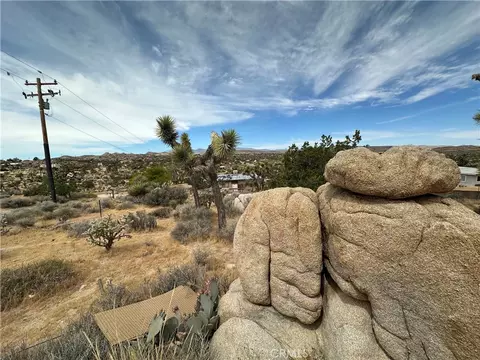 Exterior - 57672 Shepard Ln, Yucca Valley, CA 92284 photo 19 of 25