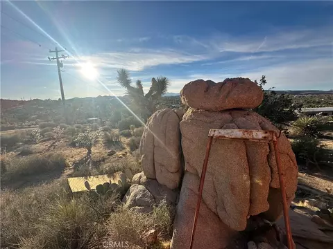 Exterior - 57672 Shepard Ln, Yucca Valley, CA 92284 photo 24 of 25