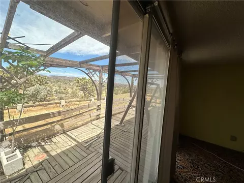 Exterior - 57672 Shepard Ln, Yucca Valley, CA 92284 photo 14 of 25