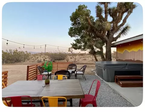 Exterior - 3893 Manchester, Yucca Valley, CA 92284 photo 2 of 8