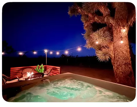 Exterior - 3893 Manchester, Yucca Valley, CA 92284 photo 3 of 8