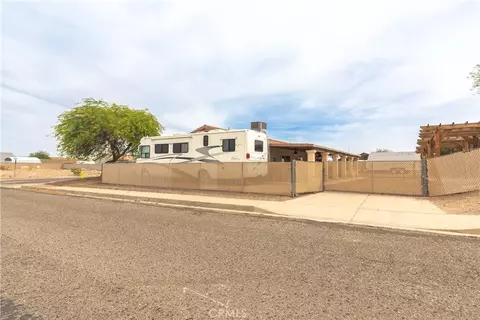Exterior - 2202 Casa Del Sol, Needles, CA 92363 photo 4 of 14